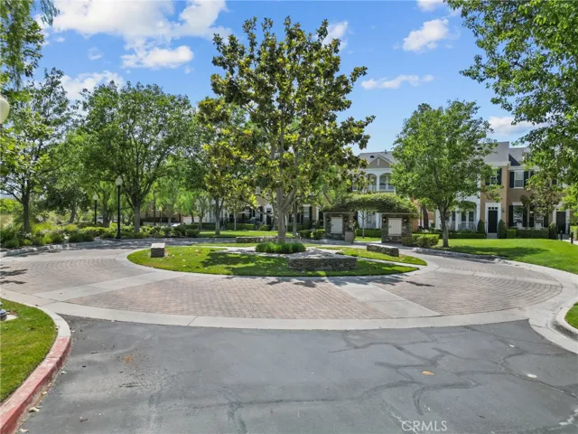 Driveway area up to unit