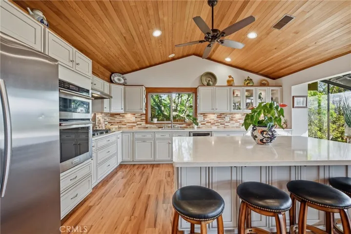 17372 Greenridge, Hidden Valley Lake, California 95467