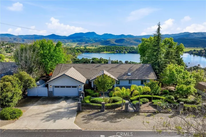 17372 Greenridge, Hidden Valley Lake, California 95467