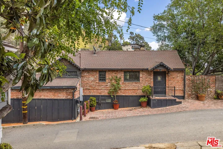 2338 San Marco Drive, Los Angeles, California 90068