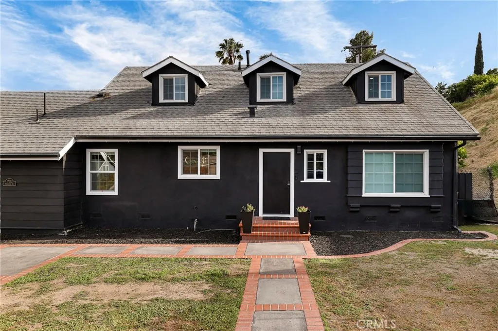 17052 Barneston, Granada Hills, California 91344 — photo 5