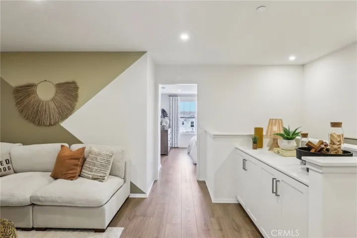 MODEL HOME