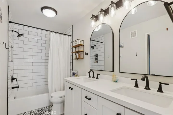 Upstairs Hallway Bathroom -98 Mesquite, Trabuco Canyon , Ca  92679