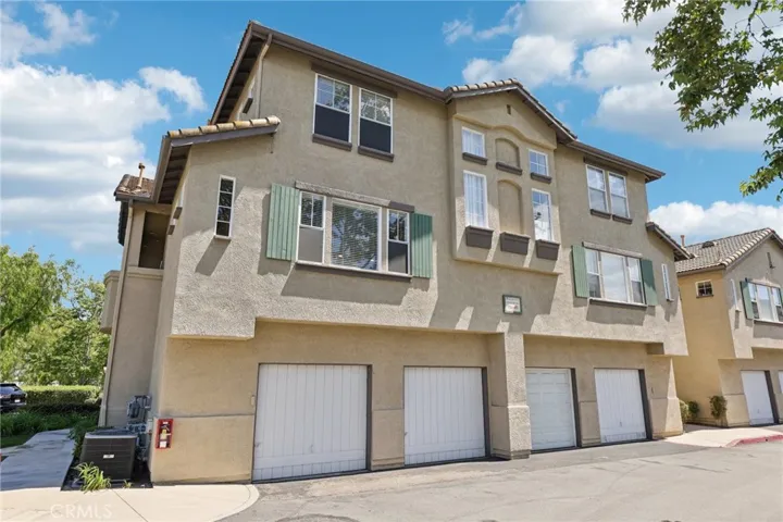 1 car garage -98 Mesquite, Trabuco Canyon , Ca  92679