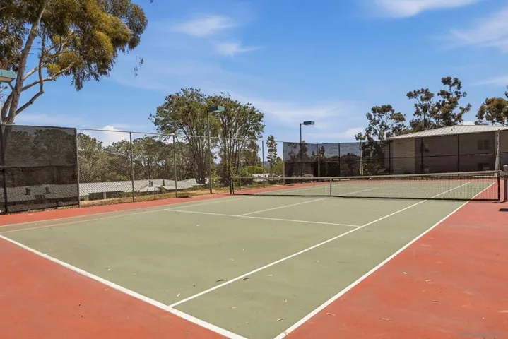 1650 S El Camino Real 204, Encinitas, California 92024