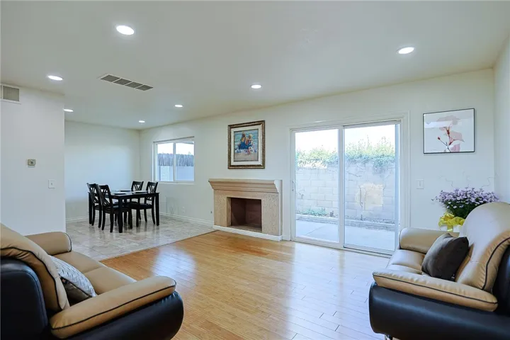 4828 W 5th E, Santa Ana, California 92703
