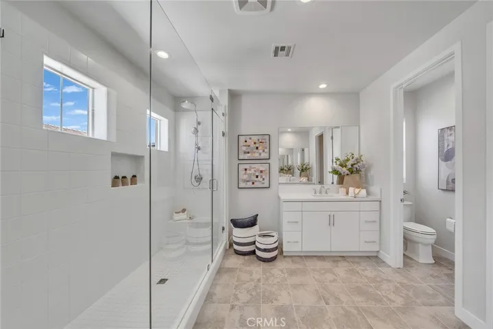 141 Edna, Lake Forest, California 92630