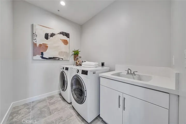 141 Edna, Lake Forest, California 92630