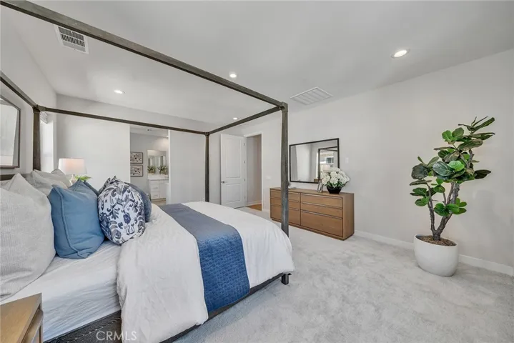 141 Edna, Lake Forest, California 92630