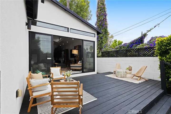 17929 Martha Street, Encino, California 91316
