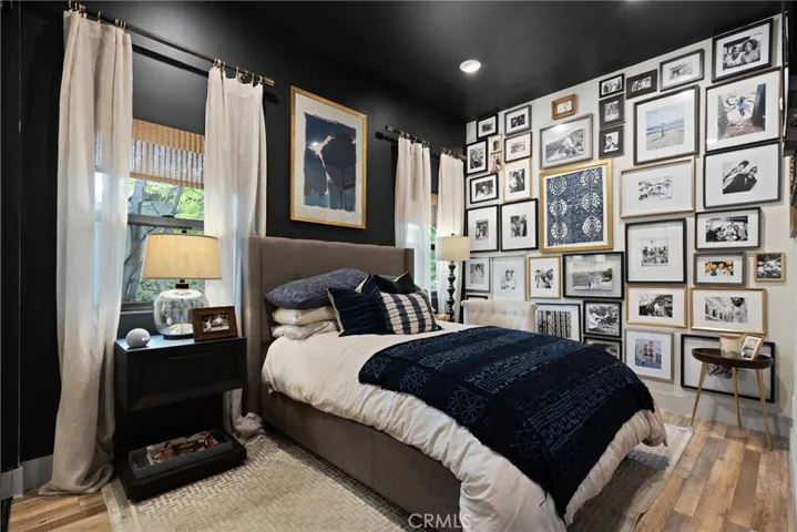 17929 Martha Street, Encino, California 91316