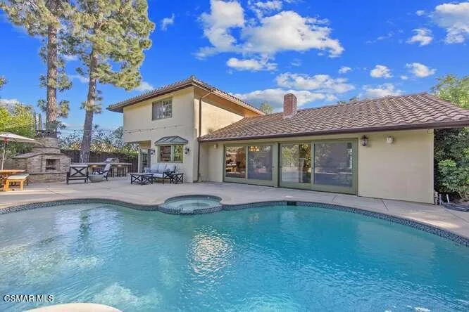 1030 Brookview Ave Westlake-small-055-00