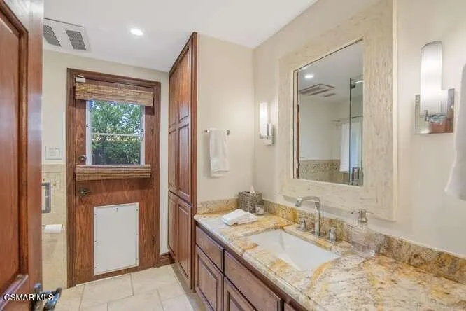 1030 Brookview Ave Westlake-small-014-02