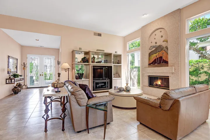 LIVING SPACE REVERSE.jpg mls