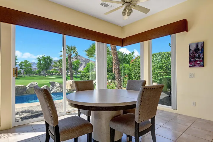 KITCHEN TABLE.jpg mls