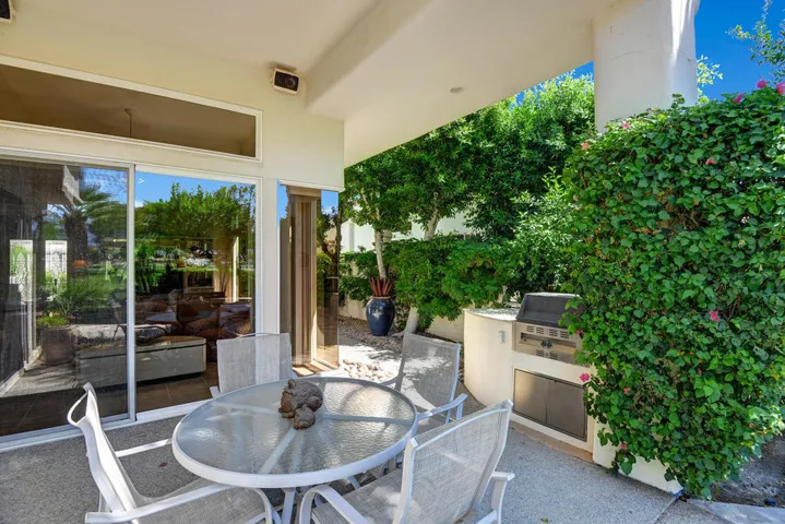 PATIO TABLE REVERSE.jpg mls