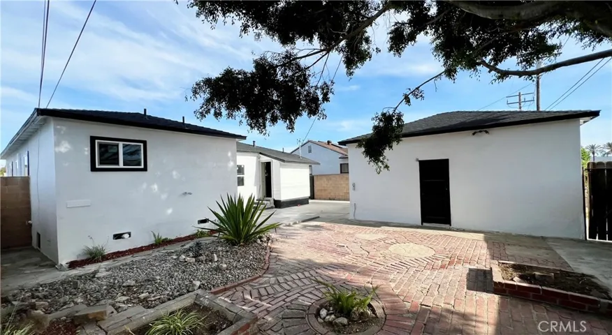Spacious Backyard