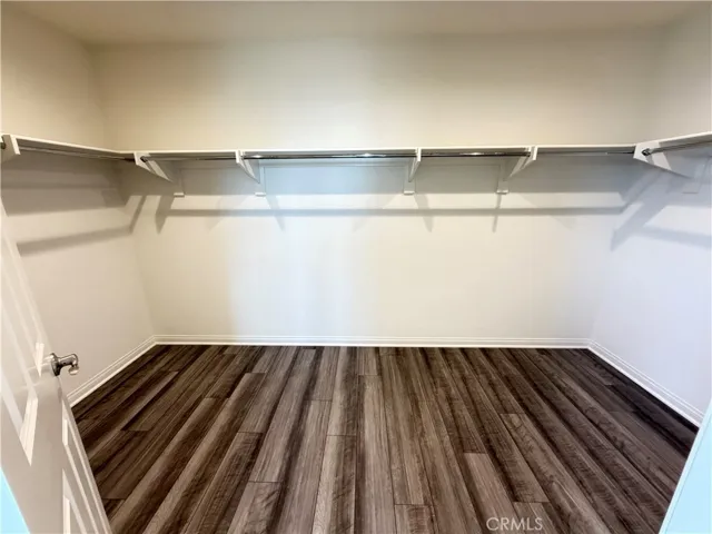 Walk-in closet