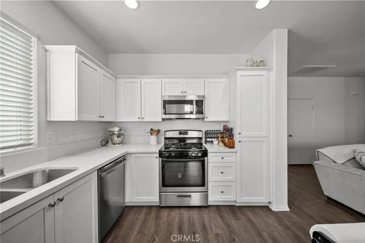 2836 La Calle Audaz, Rosamond, California 93560