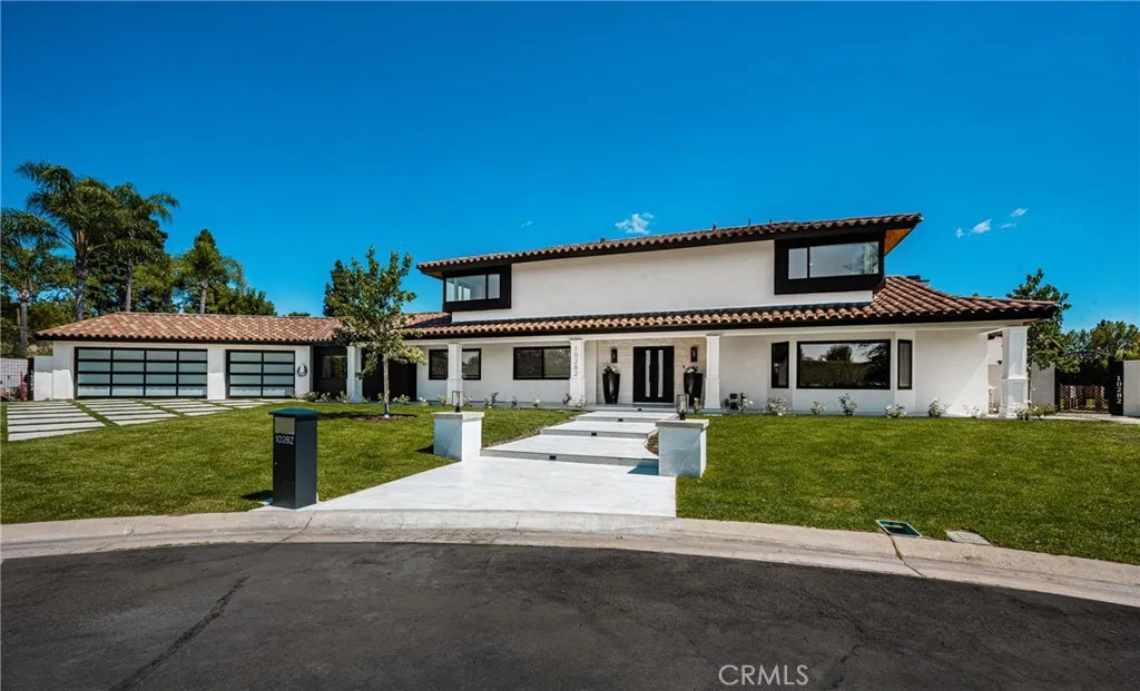 10282 Old Lamplighter Lane, Villa Park, California 92861 — photo 4