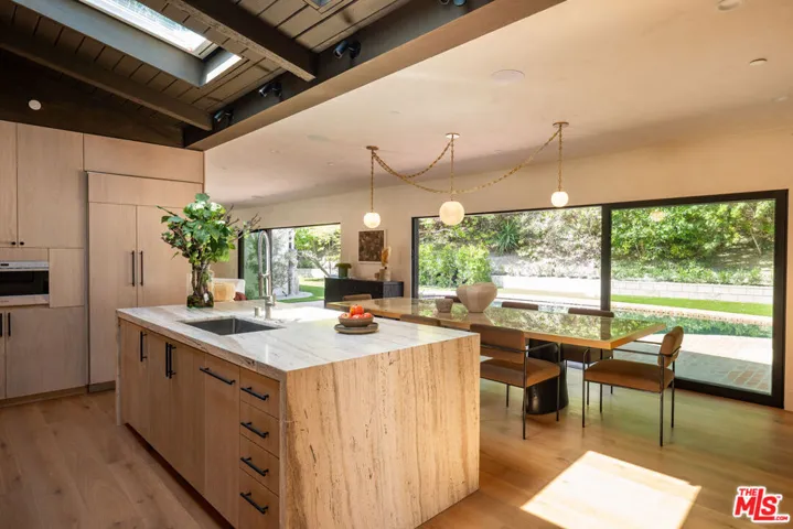 18001 Boris Drive, Encino, California 91316