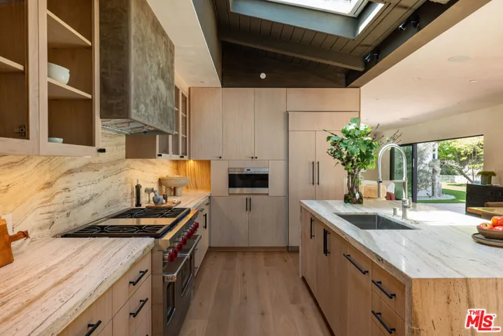 18001 Boris Drive, Encino, California 91316