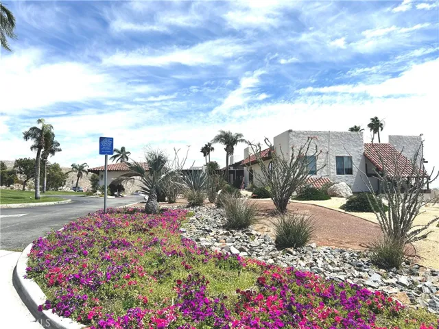 Mission Lakes Country Club