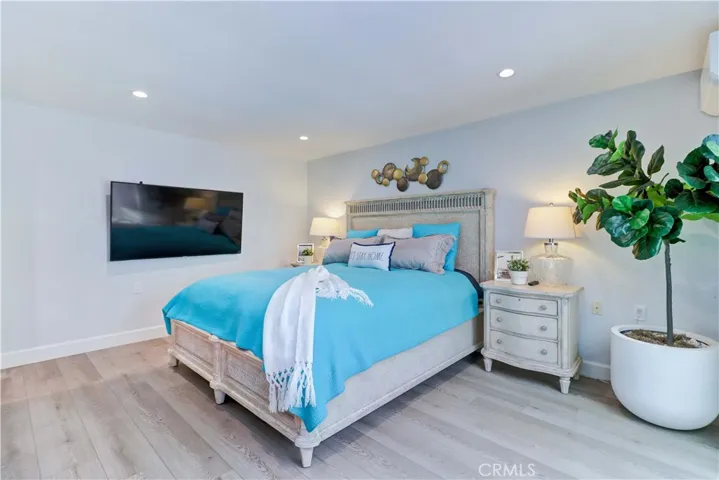 2305 Via Puerta, Laguna Woods, California 92637