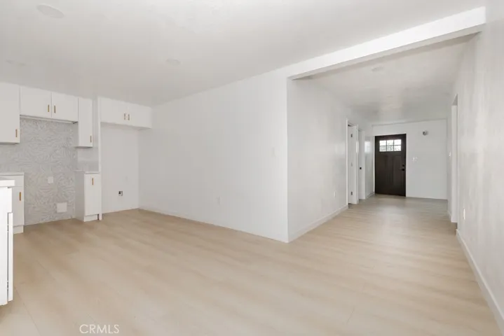 Kitchen to Entryway