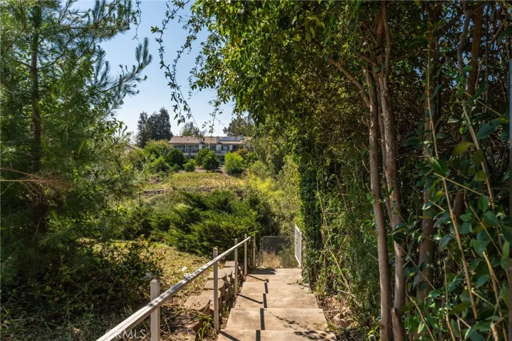 12908 South Lane, Redlands, California 92373