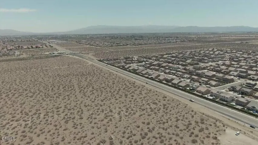 00-Lindero-Victorville-CA-Commercial-Lis