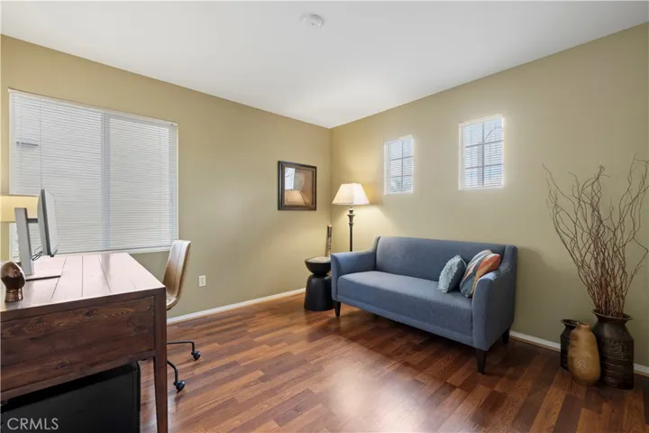 28940 Mirada Circulo, Valencia, California 91354