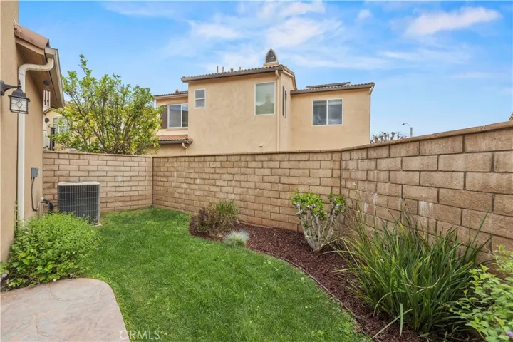 28940 Mirada Circulo, Valencia, California 91354