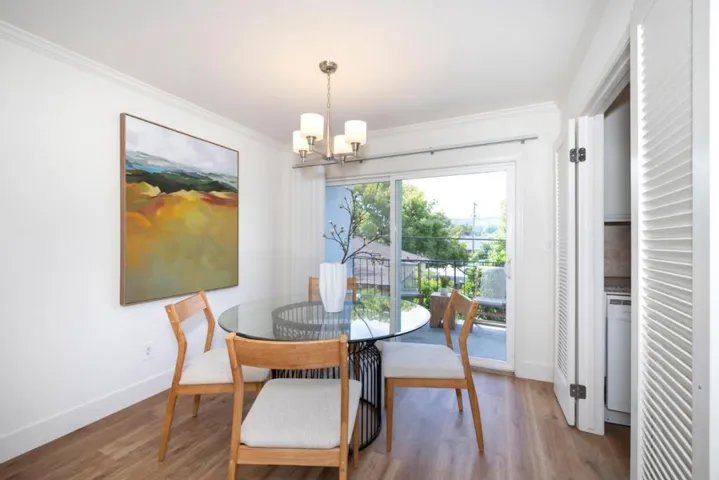 1915 Mount Vernon 15, Mountain View, California 94040