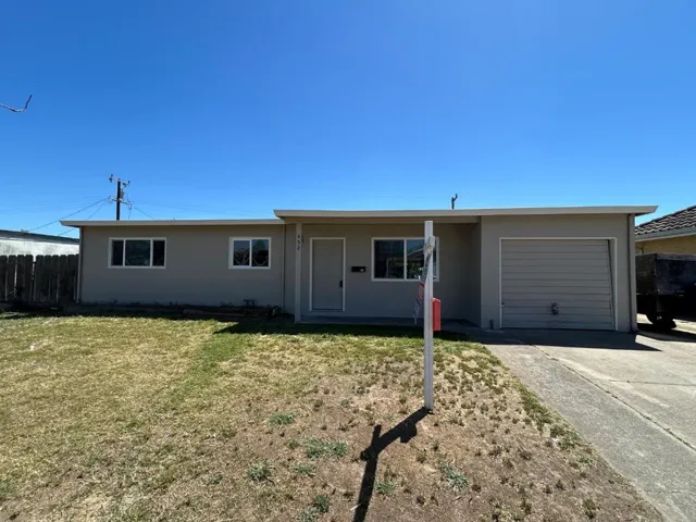 452 Vallejo Street, Salinas, California 93906