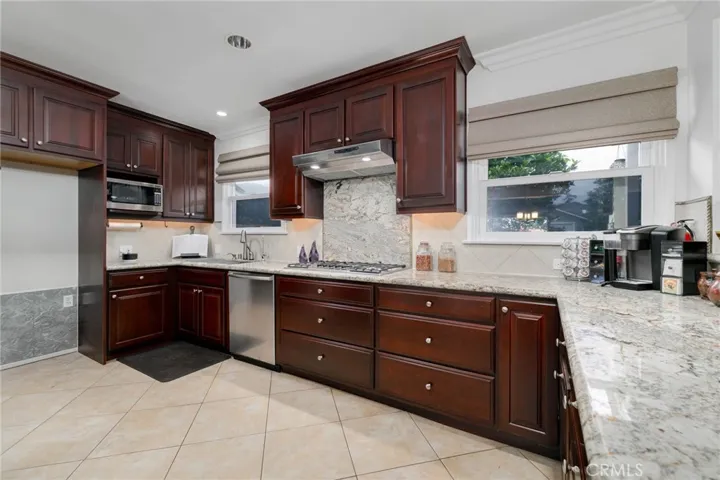 307 11th, Azusa, California 91702
