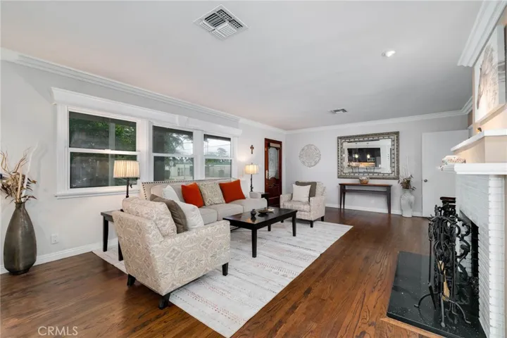 307 11th, Azusa, California 91702