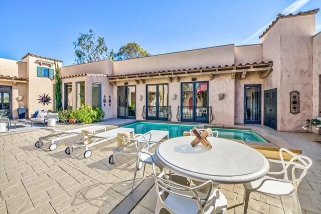 20 pool area 5