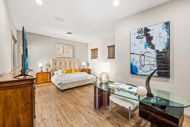 20 bedroom 4