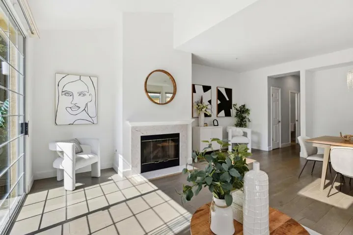 4173 El Camino Real 9, Palo Alto, California 94306