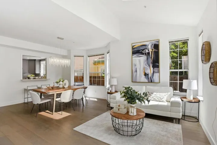 4173 El Camino Real 9, Palo Alto, California 94306