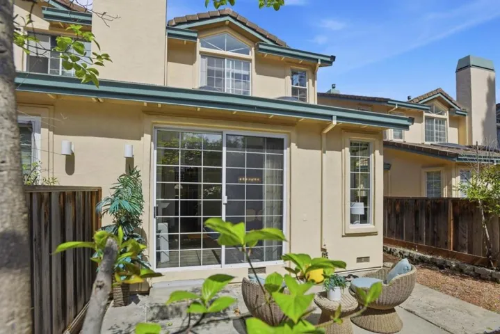 4173 El Camino Real 9, Palo Alto, California 94306