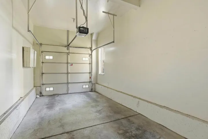 4173 El Camino Real 9, Palo Alto, California 94306