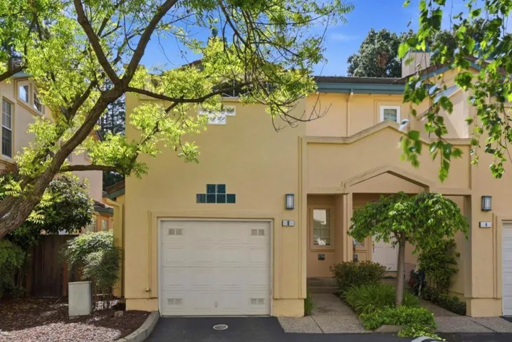 4173 El Camino Real 9, Palo Alto, California 94306