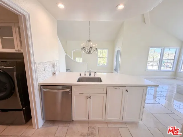 10 Diamant Way, Aliso Viejo, California 92656