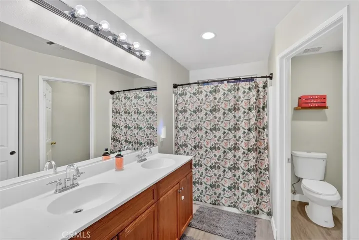10948 Remington, Adelanto, California 92301