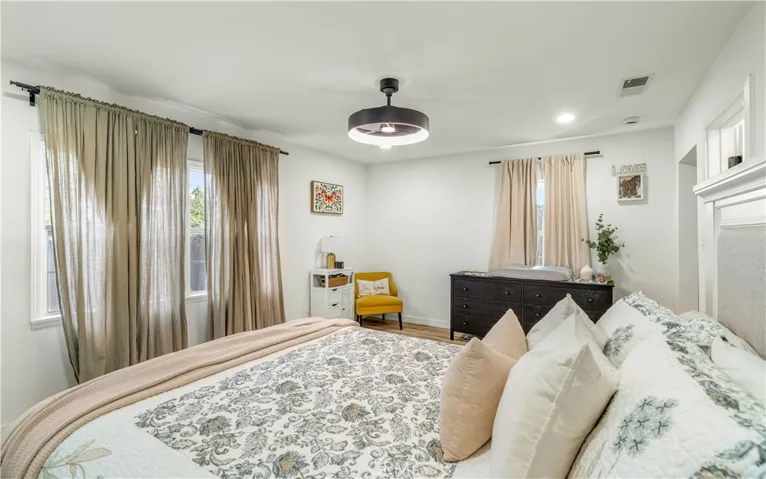 2055 E Nord, Compton, California 90222
