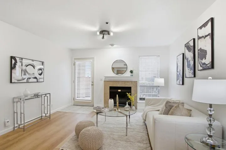 631 E El Camino Real 102, Sunnyvale, California 94087