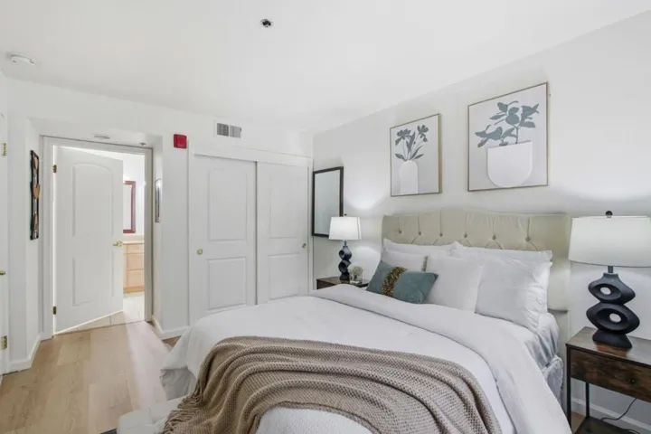 631 E El Camino Real 102, Sunnyvale, California 94087