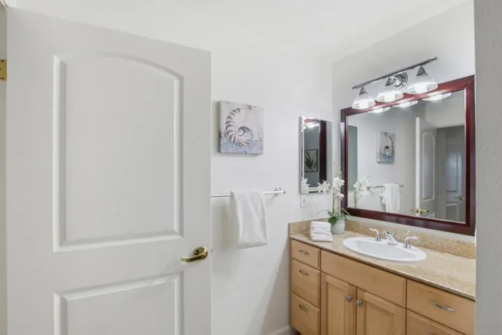 631 E El Camino Real 102, Sunnyvale, California 94087